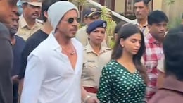 Shah Rukh Khan Casts Vote In Mumbai Along With Family In Maharashtra Polls