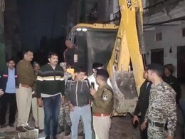 Morena Blast: फिर धमाके से दहला MP का ये जिला, 2 की मौत, 5 घायल Morena Blast: फिर धमाके से दहला MP का ये जिला, 2 की मौत, 5 घायल