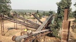 MCB News: पैनारी में अवैध रूप से संचालित हो रहा स्टोन क्रशर, नियमों की अनदेखी पर अब हो रहा हंगामा