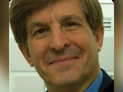 अमेरिका के 'चुनावी बाबा वेंगा' एलन लिक्टमैन ने किसे जिताया, कमला हैरिस या डोनाल्ड ट्रंप