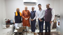 पक्षाने तिकीट कापलं, भाजप बंडखोरानं थेट अहमदाबाद गाठलं, अमित शाहांच्या भेटीत काय घडलं?