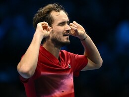 Daniil Medvedev Beats Alex De Minaur, Keeps ATP Finals Knockout Hopes Alive