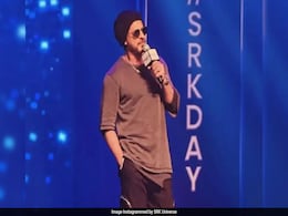 Shah Rukh Khan Chopped Off His Long Hair For Sujoy Ghosh's <i>King</i>: "<i>Ab Mere Baal...</i>" Shah Rukh Khan Chopped Off His Long Hair For Sujoy Ghosh's <i>King</i>: "<i>Ab Mere Baal...</i>"
