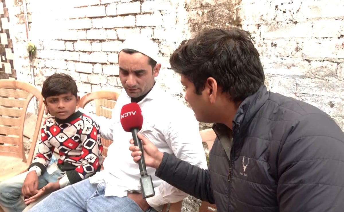 “He Was Out Buying Refined Oil”: Brother Of Man Killed In Sambhal Violence “He Was Out Buying Refined Oil”: Brother Of Man Killed In Sambhal Violence