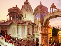 इस्कॉन से क्यों है इतनी दिक्कत! बांग्लादेश में पहले मंदिर किया गया बंद अब फ्रीज किए गए खाते इस्कॉन से क्यों है इतनी दिक्कत! बांग्लादेश में पहले मंदिर किया गया बंद अब फ्रीज किए गए खाते