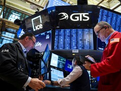 US And Global Markets Surge As Traders Cheer Donald Trump Lead Over Kamala Harris