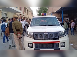 Rajasthan: बाड़मेर में दिनदहाड़े वकील पर फायरिंग, पुरानी राजनीतिक रंजिश में सरपंच के बेटे ने मारी गोली