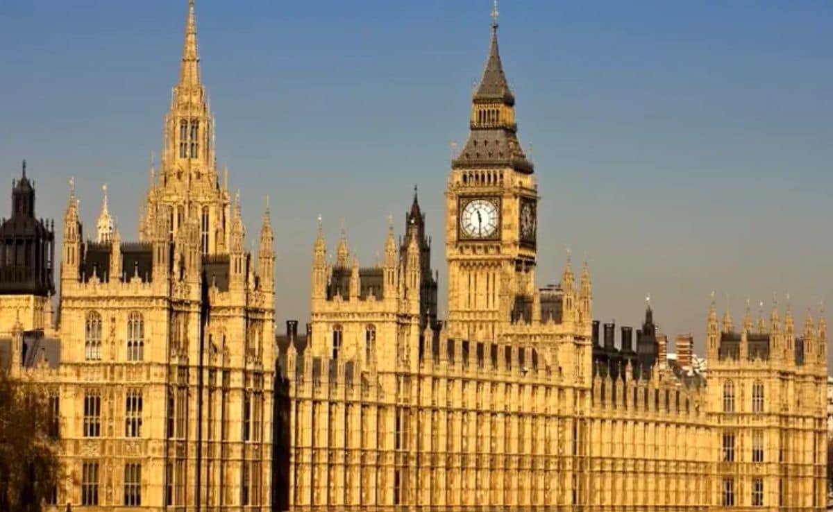 Обединеният секретар на здравеопазването Уес Стрийт в понеделник обяви бързо