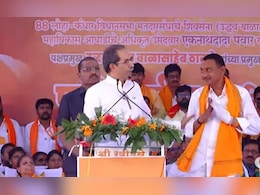 शिवसैनिकाची बोटे छाटली, ठाकरेंनी त्यालाच स्टेजवर आणलं, पुढे काय झालं? शिवसैनिकाची बोटे छाटली, ठाकरेंनी त्यालाच स्टेजवर आणलं, पुढे काय झालं?