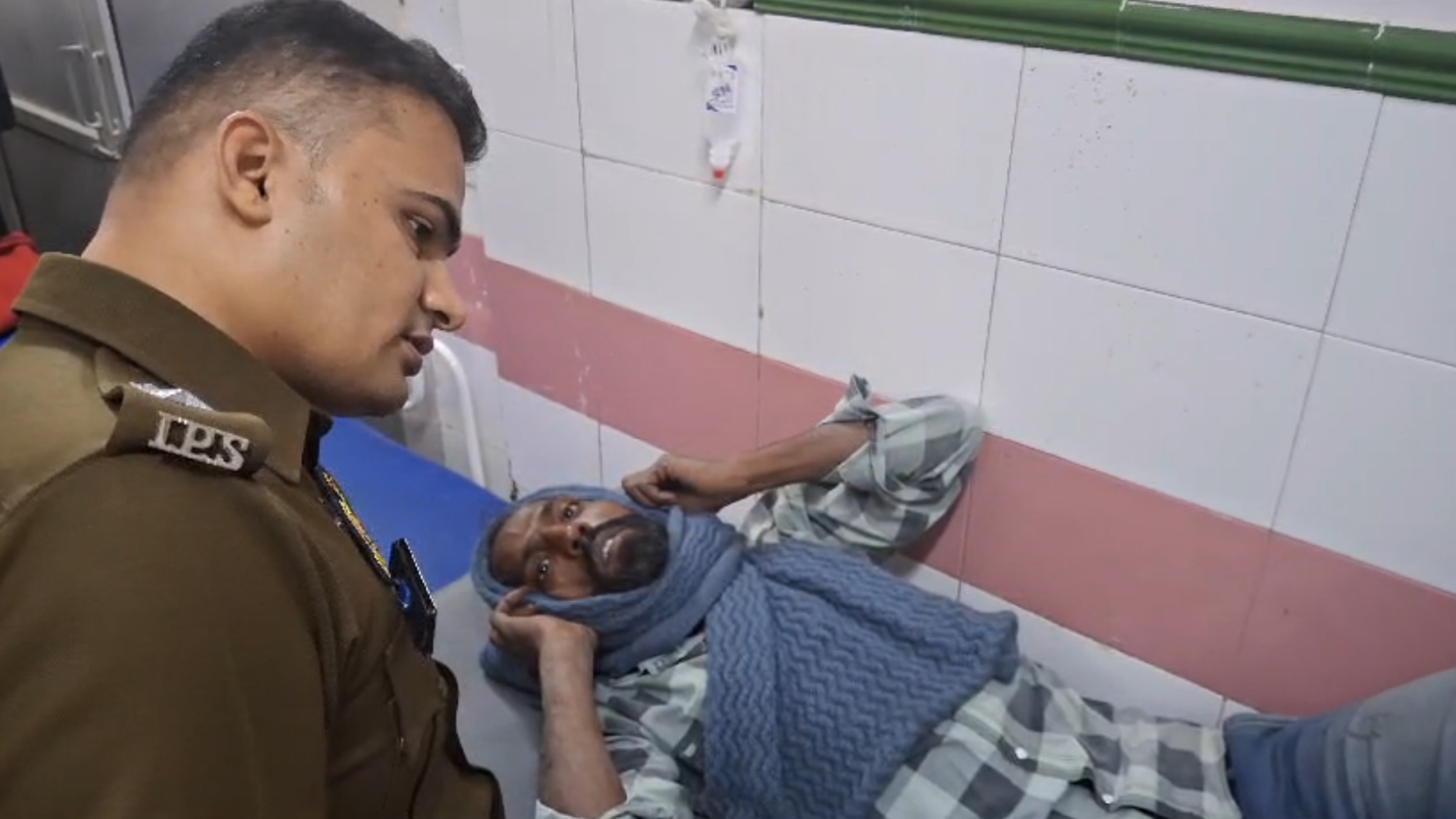 "Next Time Will Shoot In Chest": UP Top Cop Warns Thief After Encounter