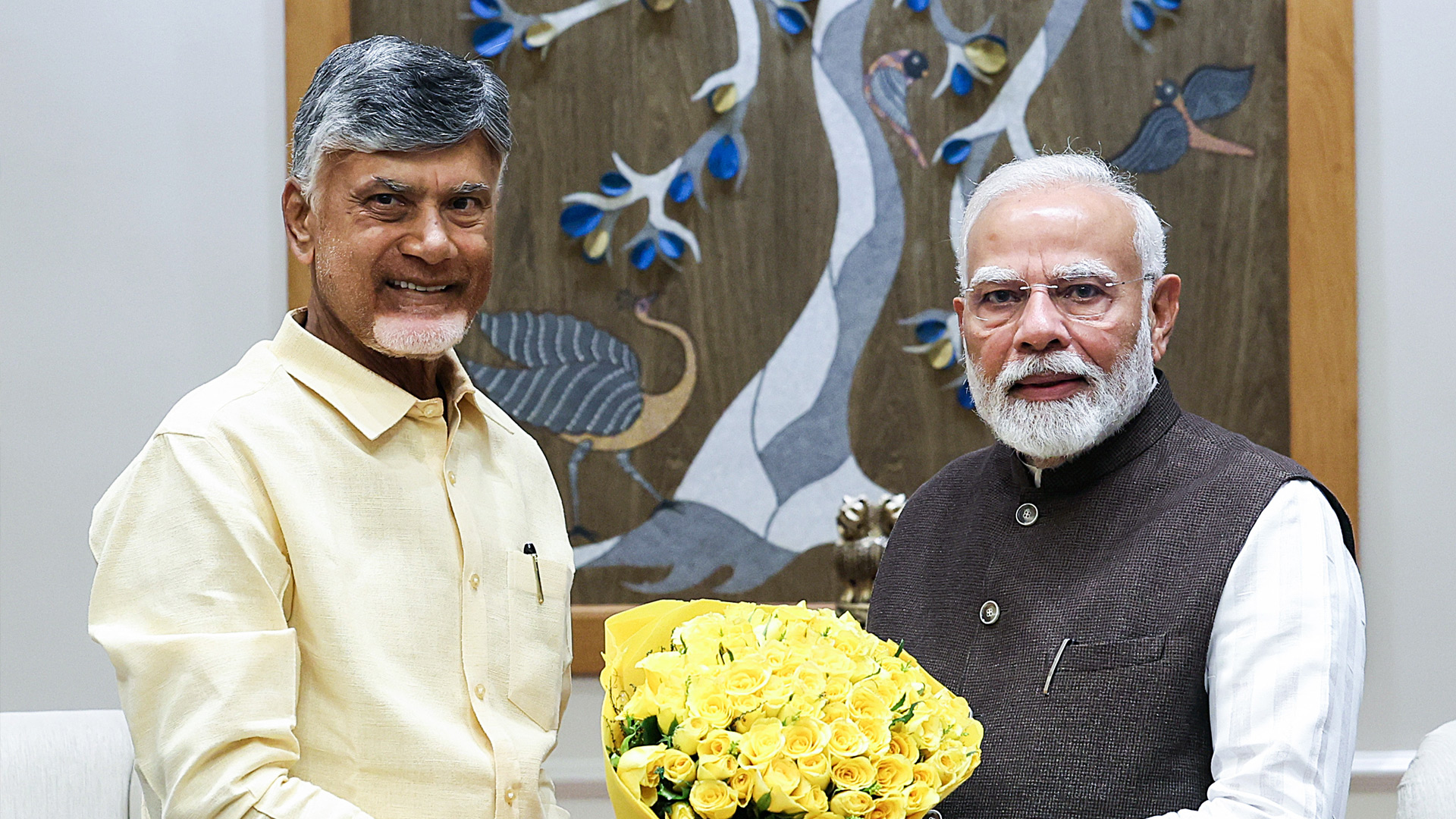 Chandrababu Naidu In Delhi To Invite PM For World's Largest Green Hydrogen Plant In Andhra