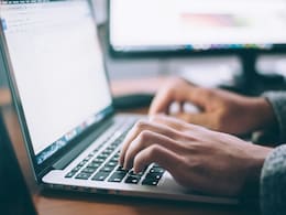 "Why Is It Difficult To Pay Bare Minimum": Reddit Post On India's "Free Work Culture" Goes Viral "Why Is It Difficult To Pay Bare Minimum": Reddit Post On India's "Free Work Culture" Goes Viral