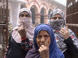 A Voter ID Card Does Not Guarantee Right To Vote: Delhi Election Officer A Voter ID Card Does Not Guarantee Right To Vote: Delhi Election Officer