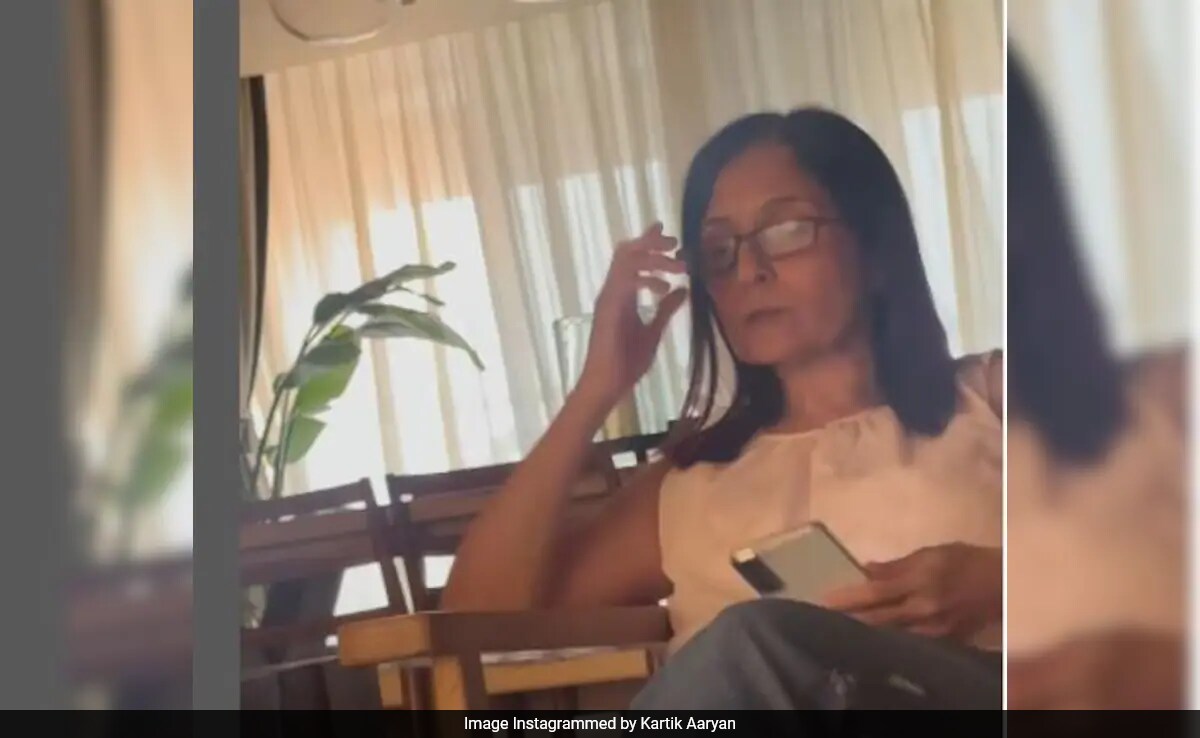 <i>Bhool Bhulaiyaa 3</i>: Kartik Aaryan Is Happy Because "<i>Mummy Ko Bhi Nahi Mill Rahi Tickets</i>"