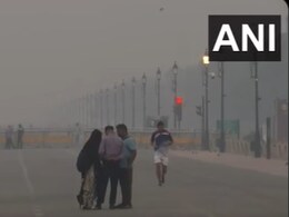 Delhi's Air Quality Worsens, Crosses 'Severe' Mark In Multiple Areas