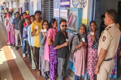Jharkhand Polls: Women Voters Outnumber Men In Jharkhand Elections Jharkhand Polls: Women Voters Outnumber Men In Jharkhand Elections