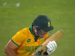 एडेन मार्करम का हटा 'कैप्टन कुल' वाला टैग, वरुण चक्रवर्ती की गेंद पर आउट होने के बाद देने लगे गाली, VIDEO एडेन मार्करम का हटा 'कैप्टन कुल' वाला टैग, वरुण चक्रवर्ती की गेंद पर आउट होने के बाद देने लगे गाली, VIDEO