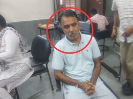ACB Action: जोधपुर चिकित्सा विभाग के क्लर्क को एसीबी ने किया ट्रैप, 5000 रुपये रिश्वत लेते पकड़ा ACB Action: जोधपुर चिकित्सा विभाग के क्लर्क को एसीबी ने किया ट्रैप, 5000 रुपये रिश्वत लेते पकड़ा