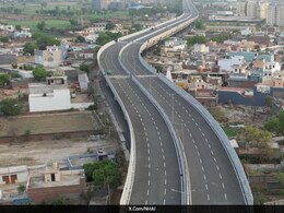 बैरियर हटे, गाड़ियां दौड़ीं! अब दिल्ली से देहरादून सिर्फ 2.5 घंटे में... ट्रायल के लिए खुला नया एक्सप्रेसवे