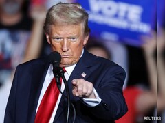 US Judge Dismisses 2020 Election Case Against Donald Trump