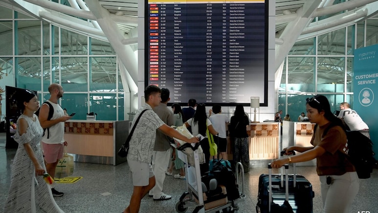 Stranded In Paradise: Mideast War Traps Thousands In Bali