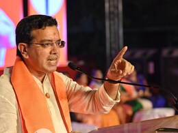 Eknath Shinde's Poll Challenger Kedar Dighe In Alcohol, Cash Controversy