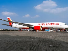 Air India's Delhi-Bound Flight Ended Up Returning To Chicago Due To Clogged Toilets Air India's Delhi-Bound Flight Ended Up Returning To Chicago Due To Clogged Toilets