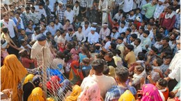 Rajasthan By Election 2024: SDM को थप्पड़ मारकर फंसे नरेश मीणा, RAS एसोसिएशन ने की गिरफ्तार की मांग, SP ने बुलाई फोर्स