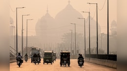 Girl, 3, Goes To Court In Pakistan's Lahore As Air Quality Continues To Be Hazardous
