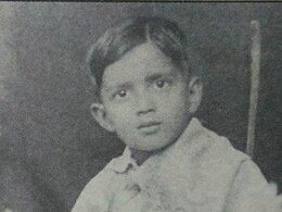 चार साल में बनाई 50 फिल्में, दो हिट और 48 फ्लॉप, फिर भी जान छिड़कते हैं फैन्स- पता है नाम चार साल में बनाई 50 फिल्में, दो हिट और 48 फ्लॉप, फिर भी जान छिड़कते हैं फैन्स- पता है नाम