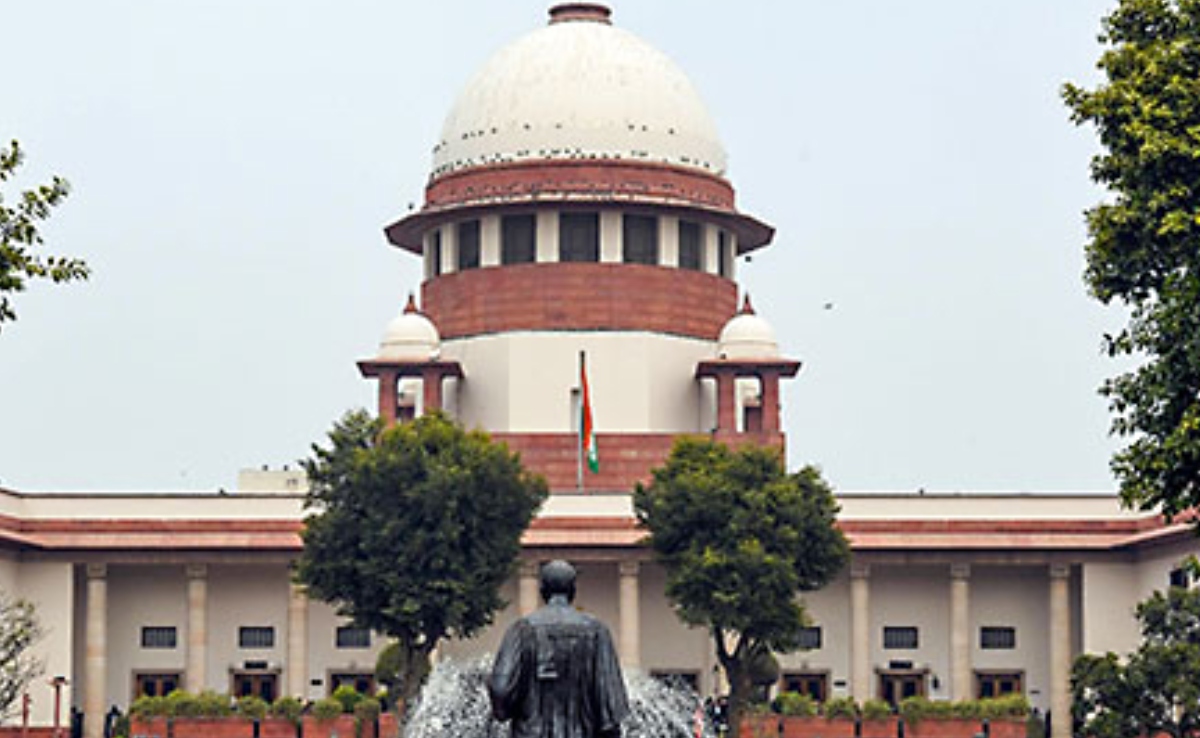 Supreme Court Pauses High Court Order Over Ayushman Bharat Scheme In Delhi
