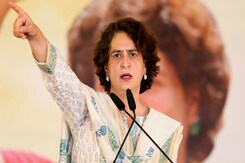 Priyanka Gandhi Leads By Over 3.6 Lakh Votes In Wayanad, Surpasses Brother Rahul Gandhi Priyanka Gandhi Leads By Over 3.6 Lakh Votes In Wayanad, Surpasses Brother Rahul Gandhi