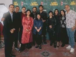 Aamir Khan Vs Chef Vikas Khanna's Bungalow Teammate: Check Out Who Won the <i>Sheermal</i>-Making Contest Aamir Khan Vs Chef Vikas Khanna's Bungalow Teammate: Check Out Who Won the <i>Sheermal</i>-Making Contest