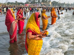 Special Trains: छठ के बाद अब वापसी की तैयारी, आज से 4 दिन चलेंगी 500 स्पेशल ट्रेन Special Trains: छठ के बाद अब वापसी की तैयारी, आज से 4 दिन चलेंगी 500 स्पेशल ट्रेन
