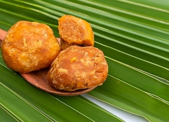 Tips To Store Jaggery And Easy Ways To Add It To Your Winter Diet Tips To Store Jaggery And Easy Ways To Add It To Your Winter Diet