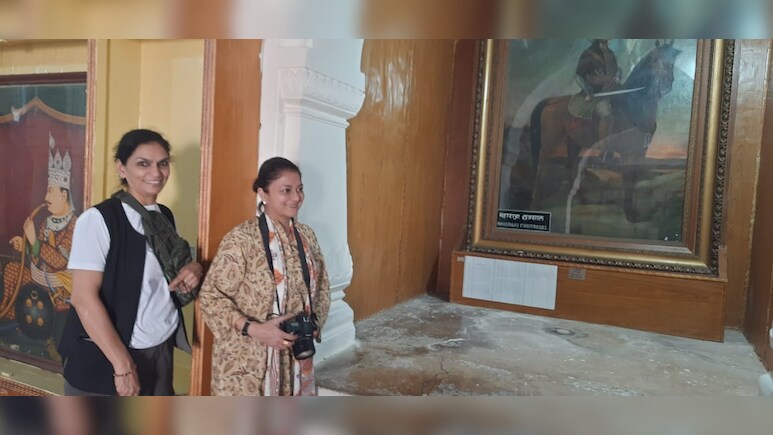 सिंधिया की पत्नी को बड़ा पसंद आया MP का ये म्यूजियम, कहा- "मैं बार-बार आऊंगी!"