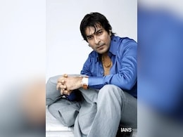 <i> 'Josh' </i> Actor Sharad Kapoor Accused Of Misbehaving With Woman, Case Filed <i> 'Josh' </i> Actor Sharad Kapoor Accused Of Misbehaving With Woman, Case Filed