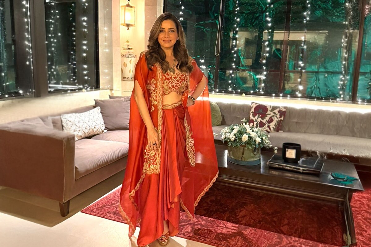 Neelam Kothari's Fabulous Comeback: Setting New Trends in Fitness, Glamour & Stardom