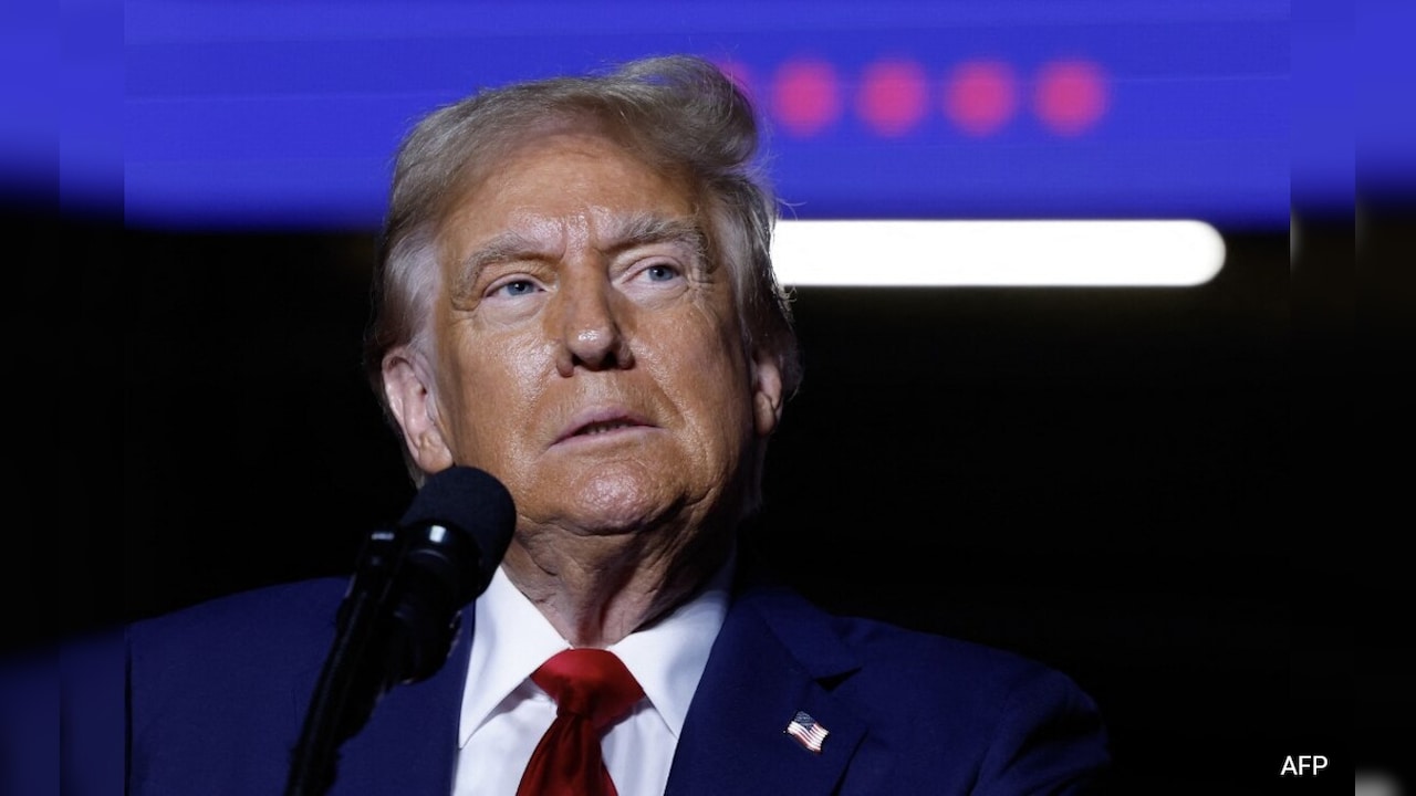Opinion: Opinion | Is America Staring At A 'Blue Wave' Again? Why Trump Feels Threatened