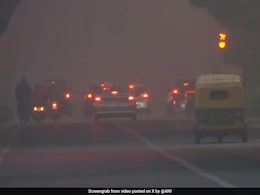 Cloud Seeding Not Feasible: Pollution Control Board Amid Delhi's Smog Crisis Cloud Seeding Not Feasible: Pollution Control Board Amid Delhi's Smog Crisis