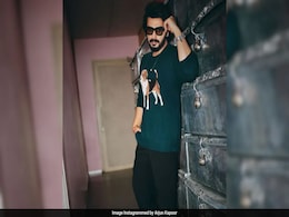 Arjun Kapoor Recalls He Purchased Shah Rukh Khan's <i>Mohabbatein</i> Tickets In Black: "I Was In Class 8 Or 9..." Arjun Kapoor Recalls He Purchased Shah Rukh Khan's <i>Mohabbatein</i> Tickets In Black: "I Was In Class 8 Or 9..."