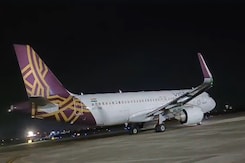 Vistara Flight: Crew, Staff, Fliers Bid Goodbye To Vistara Vistara Flight: Crew, Staff, Fliers Bid Goodbye To Vistara