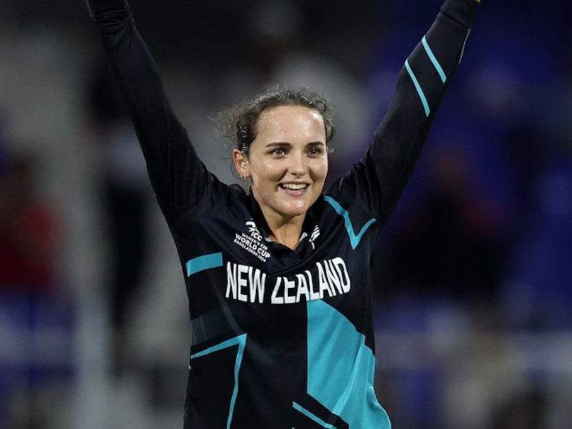 Amelia Kerr Creates World Record With 10 Straight 30-Plus T20I Scores