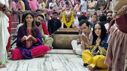 Shilpa Shetty in Ujjain: परिवार संग महाकाल के शरण में पहुंची शिल्पा शेट्टी, कहा-बाबा के दर्शन कर ब्लेस हूं&nbsp;