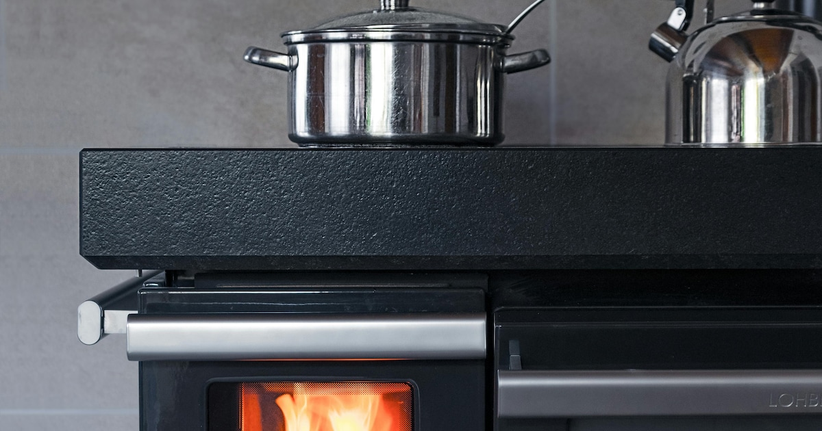 6 Simple Ways To Keep Stainless Steel Utensils Clean 6-simple-ways-to-keep-stainless-steel-utensils-clean