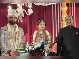 Om Birla Son-in-Law Anish Rajani: कौन हैं अनीश राजानी, जिनसे हुई ओम बिरला की बेटी अंजलि की शादी, सोशल मीडिया पर चल रहे दावे कितने सच? Om Birla Son-in-Law Anish Rajani: कौन हैं अनीश राजानी, जिनसे हुई ओम बिरला की बेटी अंजलि की शादी, सोशल मीडिया पर चल रहे दावे कितने सच?