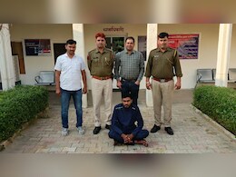 होटल में शराब खरीद रहा था युवक, शक हुआ तो ली तलाशी, मिली 500 रुपये की नकली नोटों की गड्डी