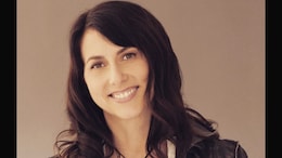 Jeff Bezos' Ex-Wife Mackenzie Scott Slashes Amazon Stake By Another $8 Billion