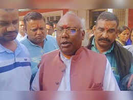 जर्जर सड़कों से कब मिलेगी निजात? सरगुजा सासंद ने दिया ये जवाब