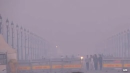 7 In 10 Families Have At Least 1 Person Suffering: Delhi Pollution Survey